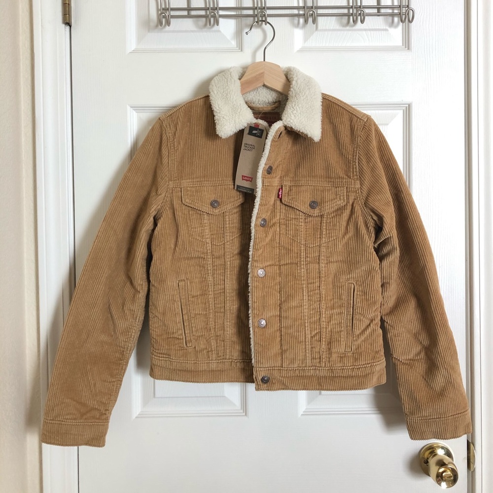 NWOT Levi's Tan Corduroy Jacket with Cream Collar